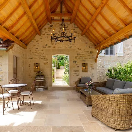 Le Moulin Sur Célé - Luxury With Private Pool Villa *